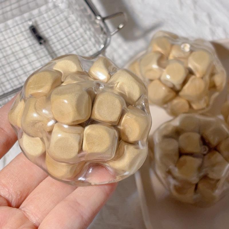 Wooden Noisy Ball Squishy Toy  - огляд і ціна Kids Toys Entertainer